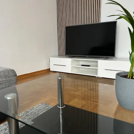 Am Berg Apartment *